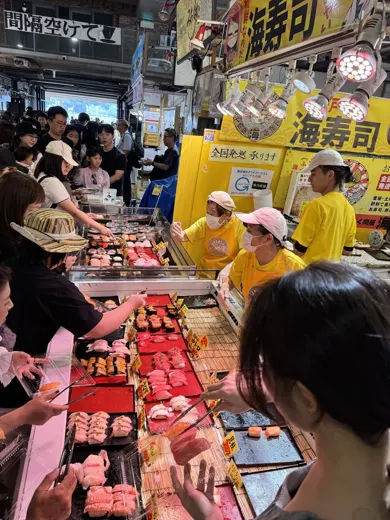10月9日 · 市场里的寿司 · 第9张精选照片