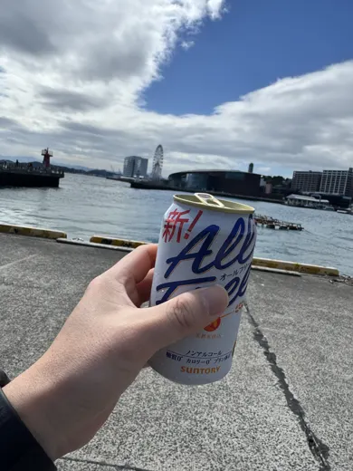 10月9日 · 海边的一罐啤酒 · 第11张精选照片
